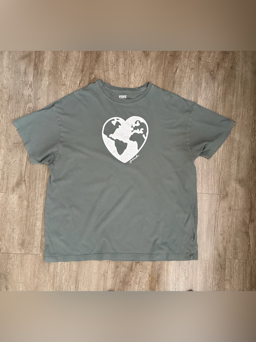 PINK Victoria's Secret Oversized Tee One Size Grey Heart Graphic